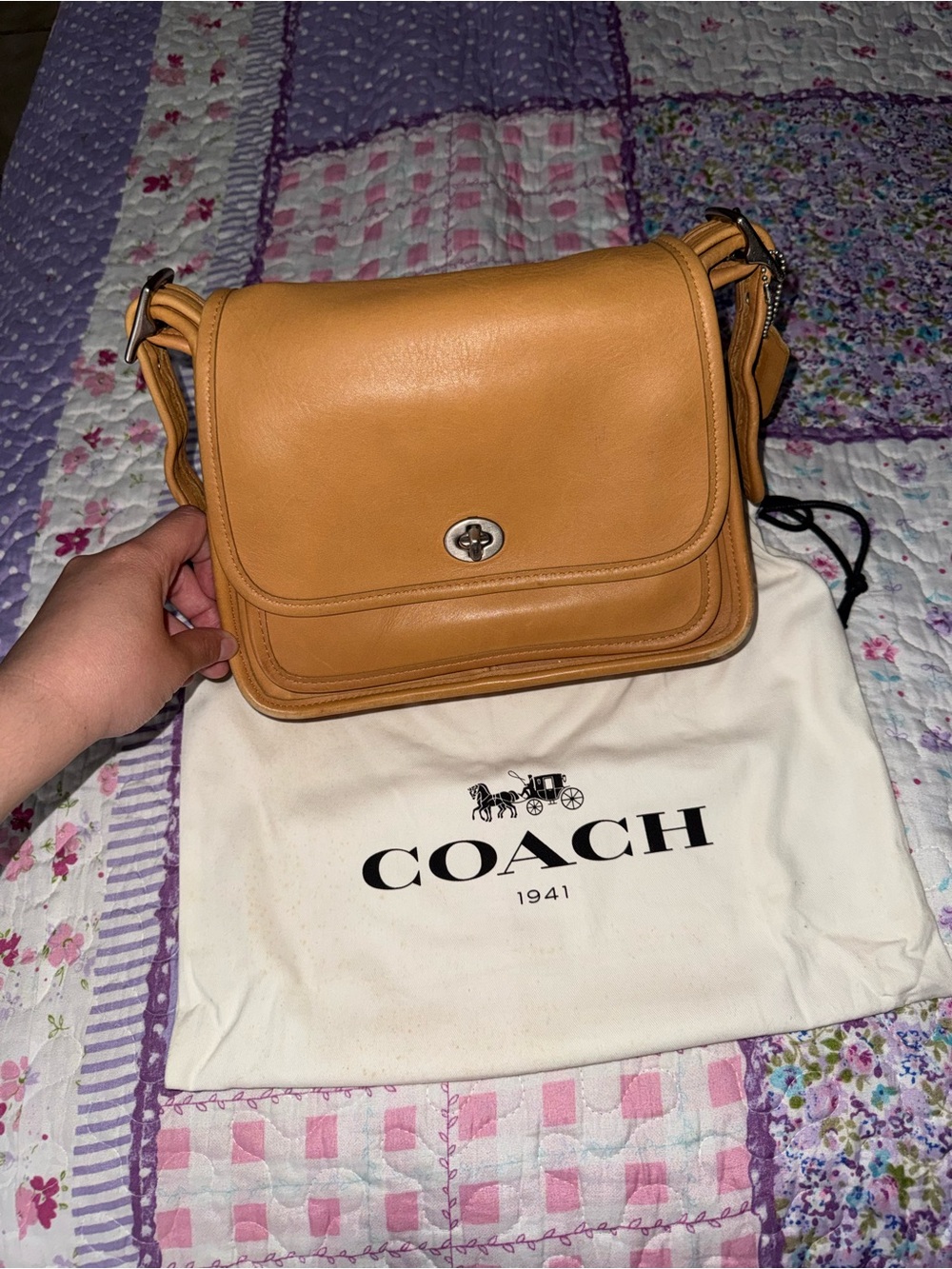 Coach vintage rambler Crossbody Bag in Caramel Tan